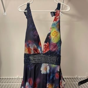 Size 10, multi color Camille La Vie prom dress